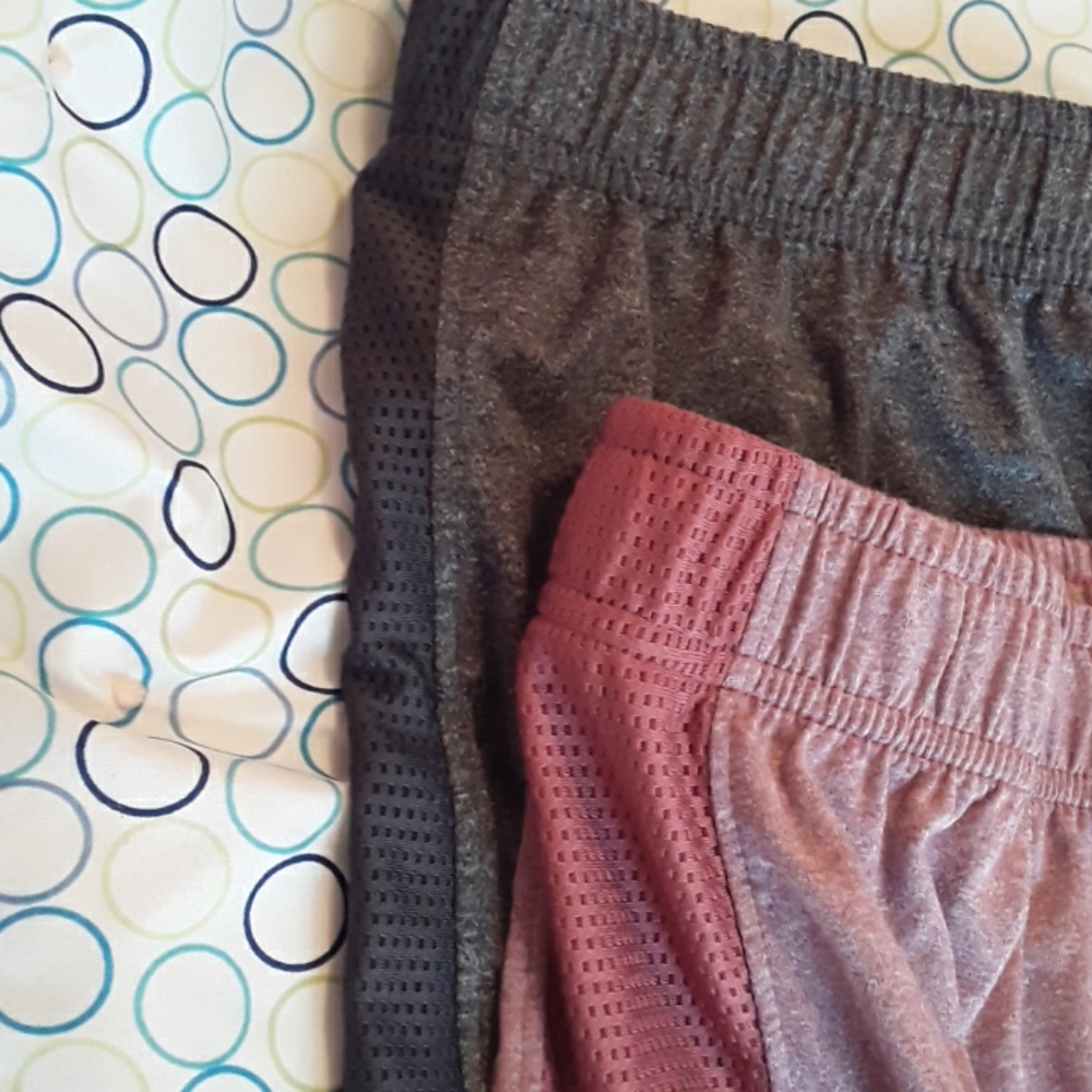 Shorts - Picture 4 of 4